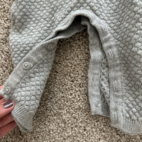 Janie and Jack BABY RUFFLE COLLAR SWEATER ONE-PIECE - Picture 4 of 5